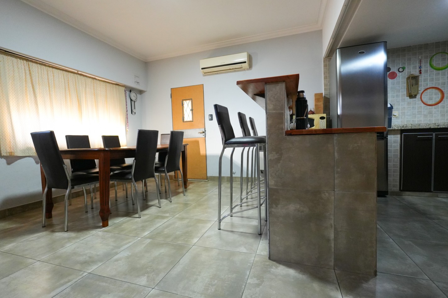 Casa moderna 3 dormitorios garage doble patio