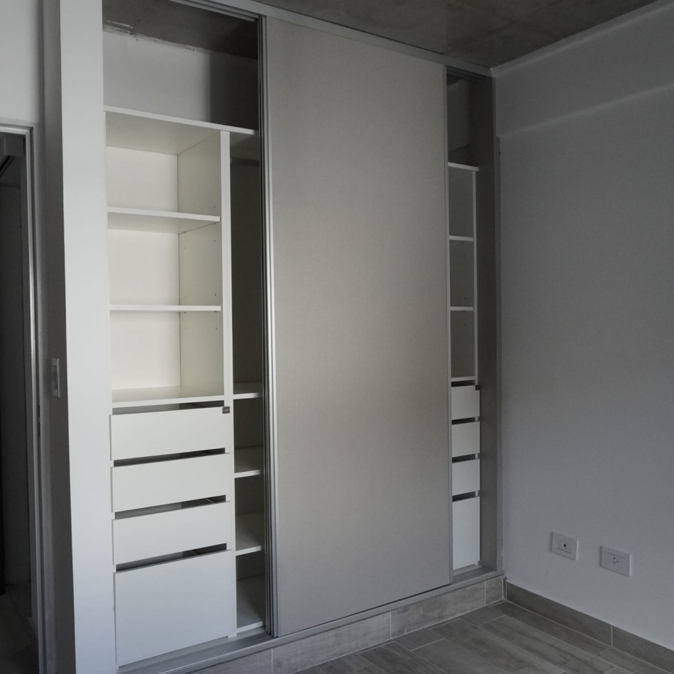 ¡Moderno departamento con parrillero en Echesortu!