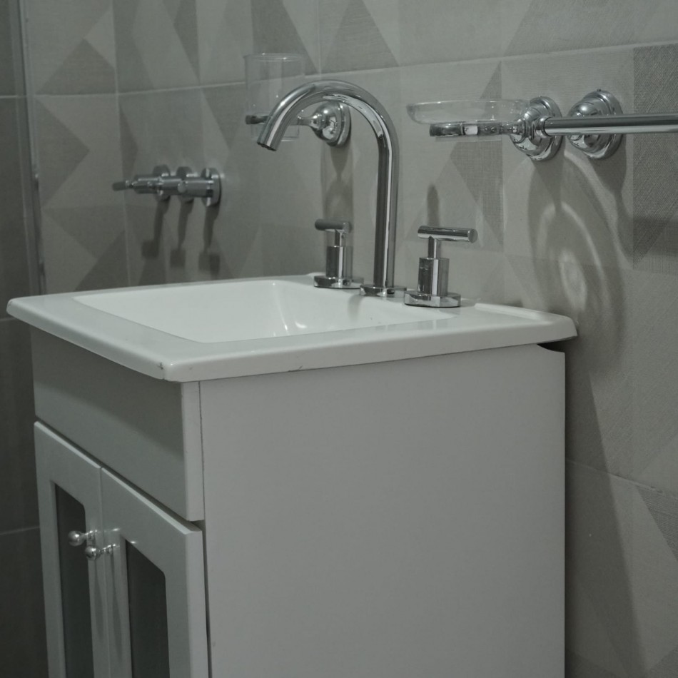 ¡Moderno departamento con parrillero en Echesortu!