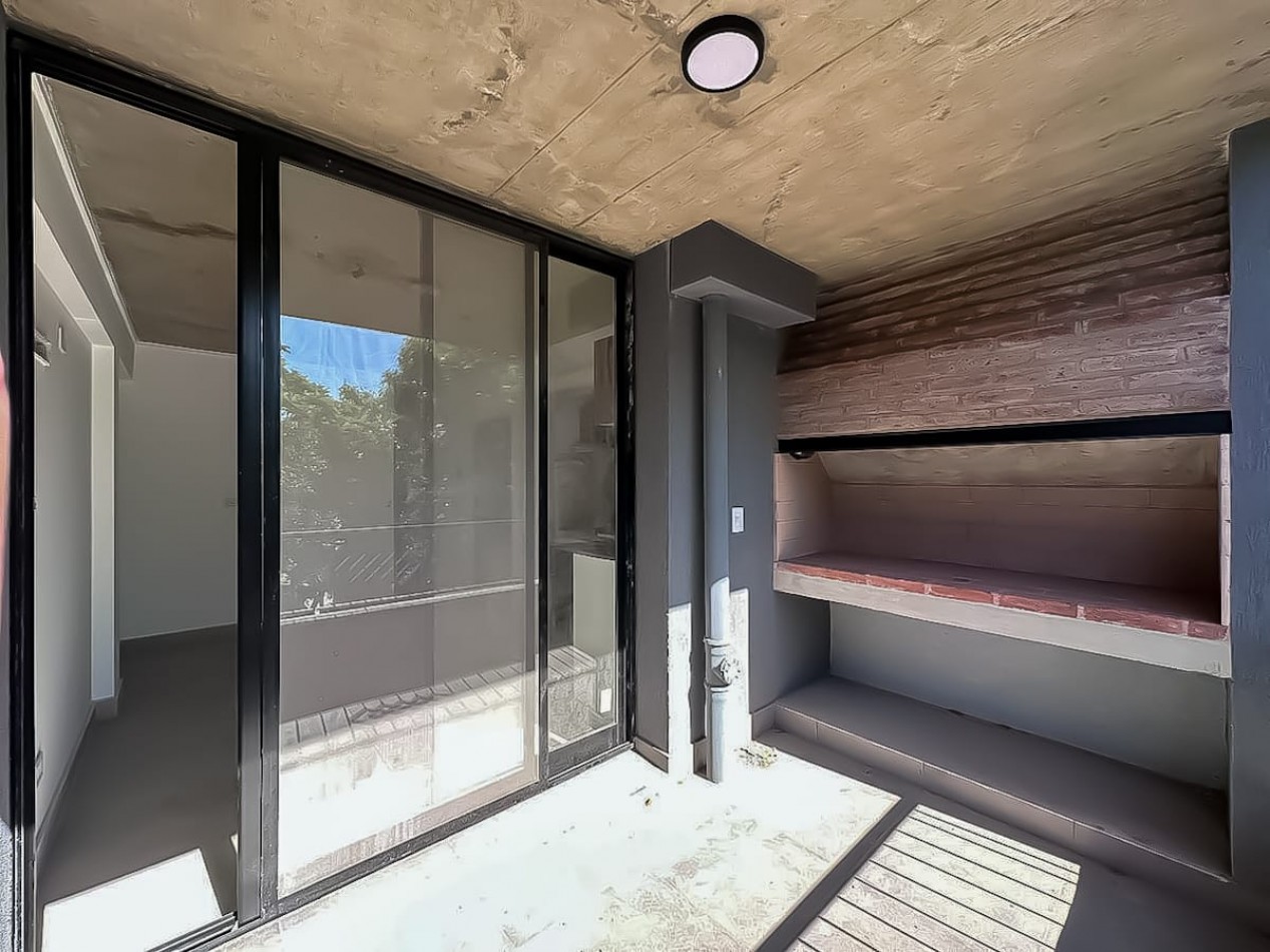 ¡Moderno departamento con parrillero en Echesortu!