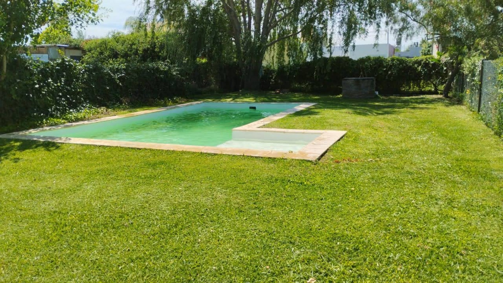 Terreno con pileta forestado Roldan