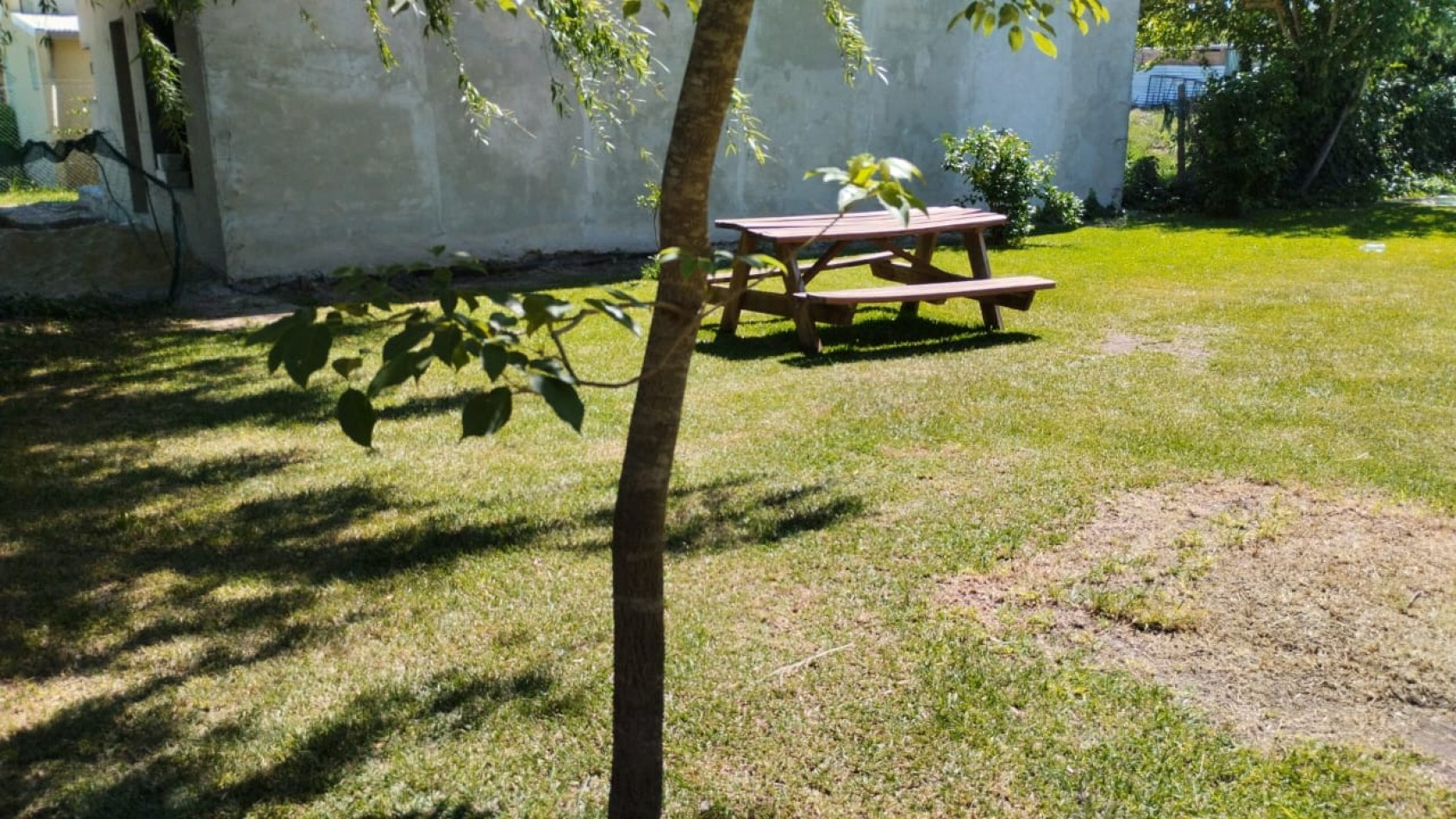Terreno con pileta forestado Roldan