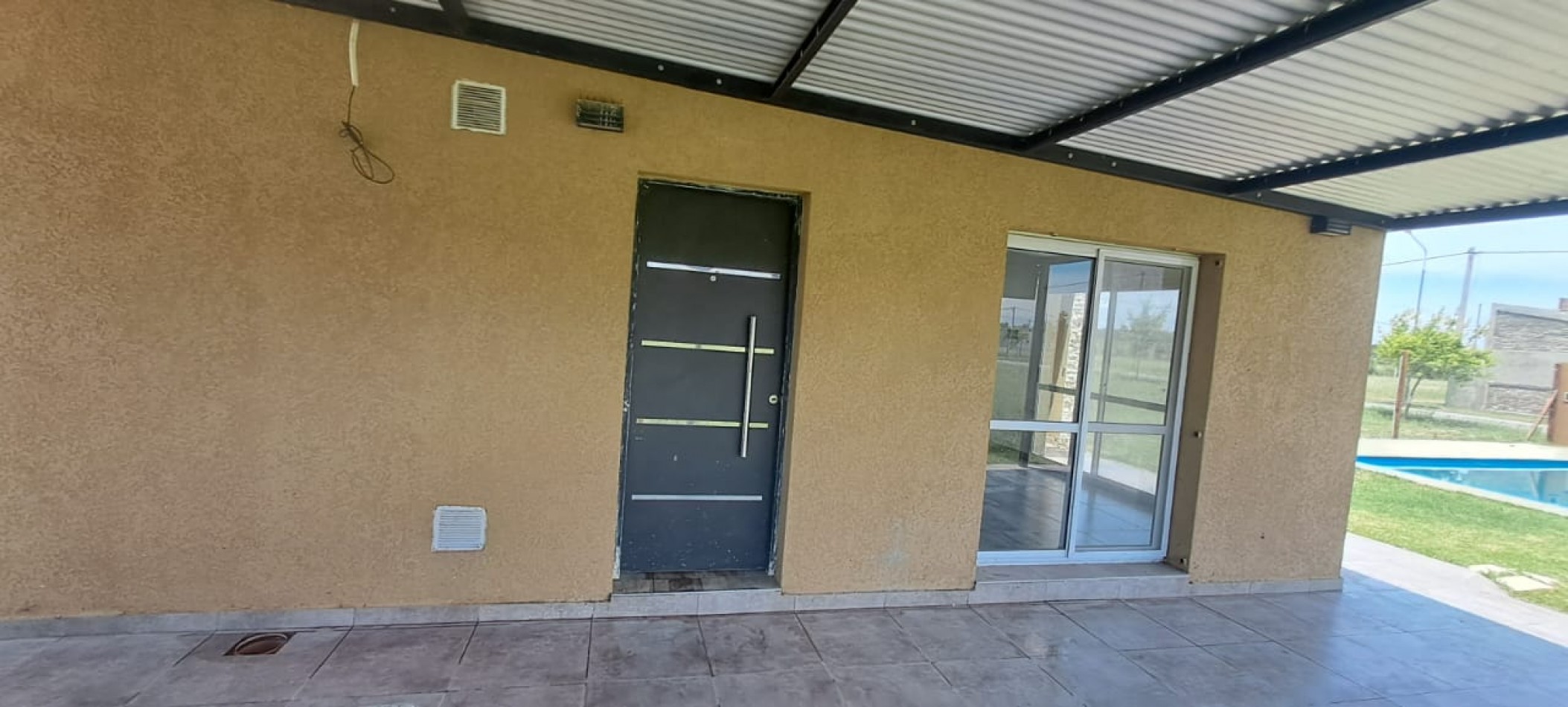 Casa a estrenar piscina Permuta Financiacion Piñero