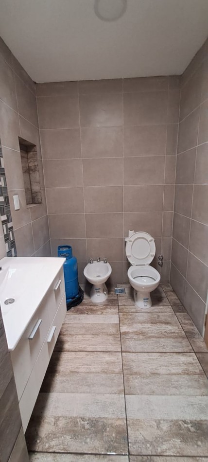 Casa a estrenar piscina Permuta Financiacion Piñero