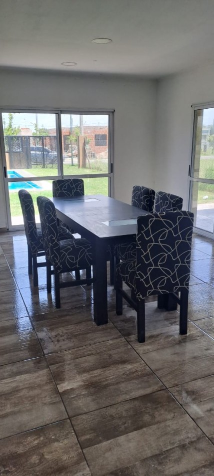 Casa a estrenar piscina Permuta Financiacion Piñero