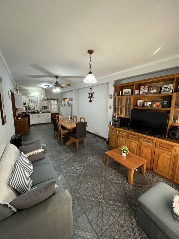 Venta en conjunto - Casa + Departamento en barrio Belgrano