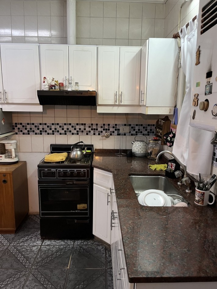Venta en conjunto - Casa + Departamento en barrio Belgrano