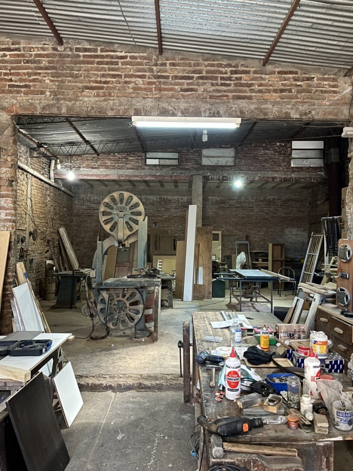 Venta en conjunto - Casa + Departamento en barrio Belgrano