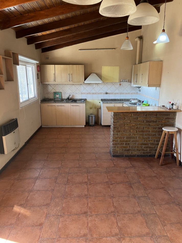 Venta en conjunto - Casa + Departamento en barrio Belgrano