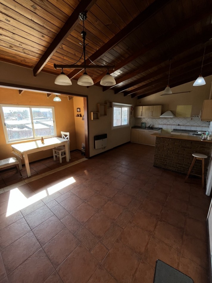 Venta en conjunto - Casa + Departamento en barrio Belgrano