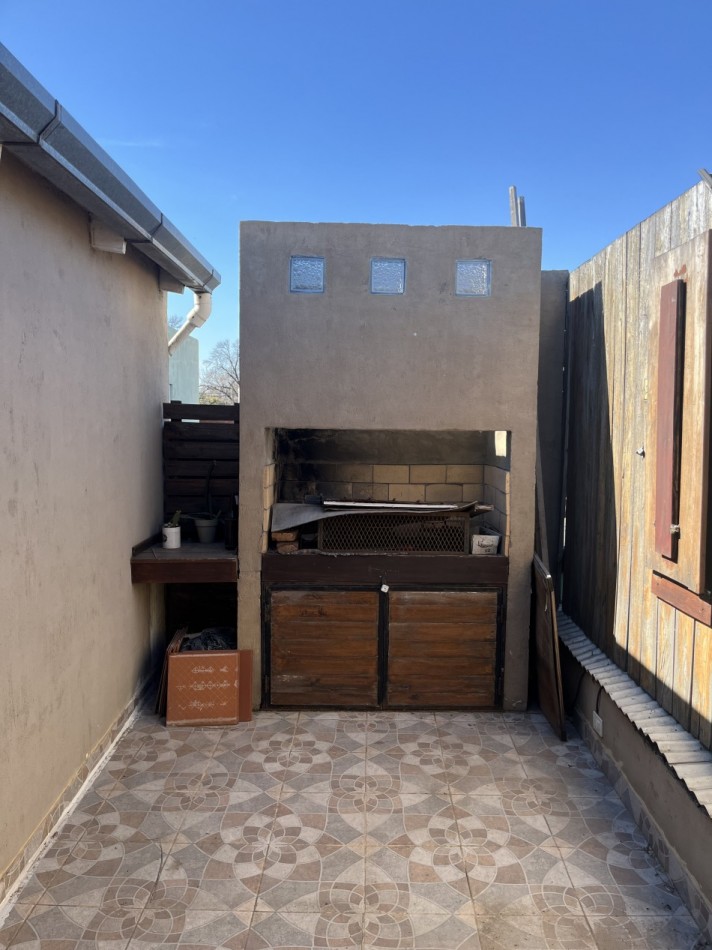 Venta en conjunto - Casa + Departamento en barrio Belgrano
