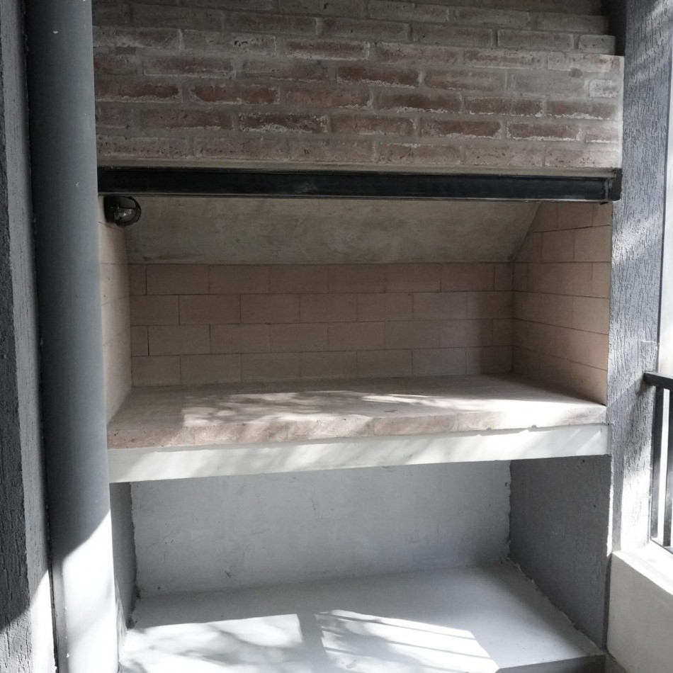 ¡Moderno departamento con parrillero en Echesortu!