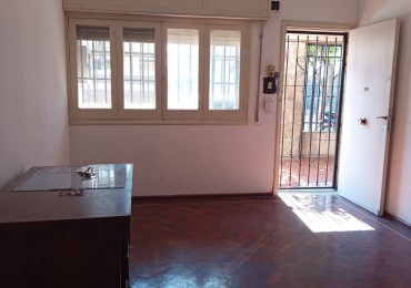 alquillo casa  3 dormitorios cochera patio Belgrano