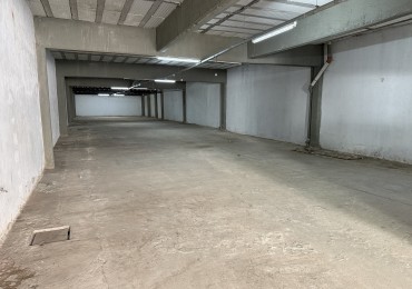 ALquilo Galpon 400 m2 Belgrano 